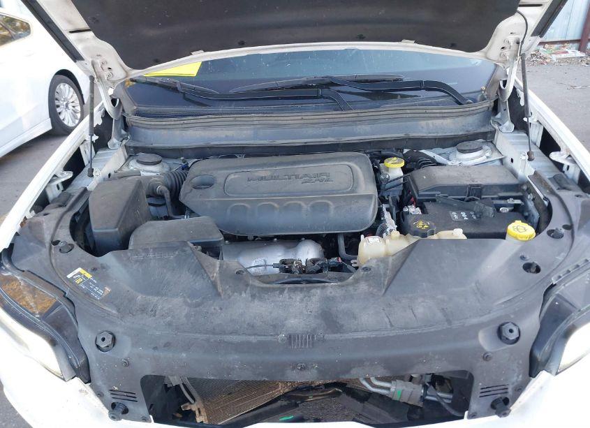 Photo 10 of 2019 Jeep Cherokee ALTITUDE 4X4 (VIN 1C4PJMLB7KD453821)