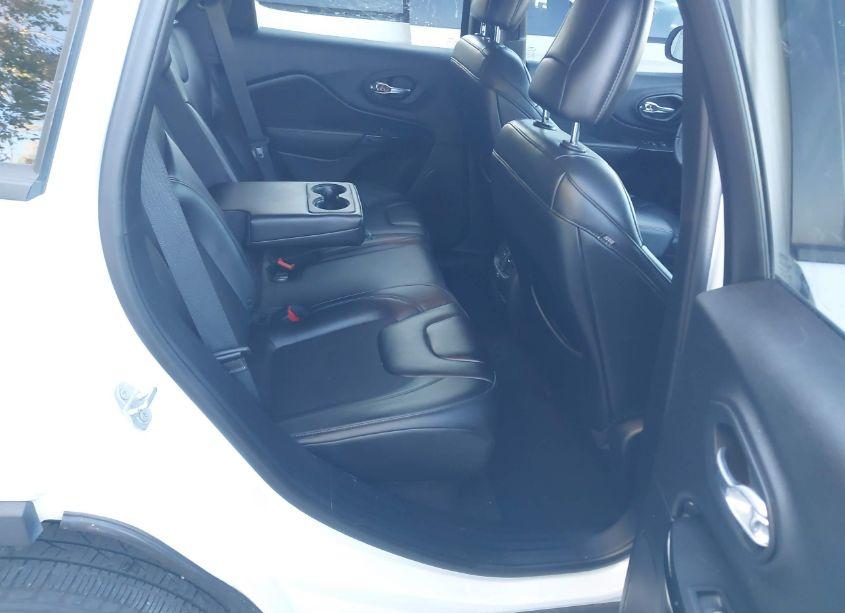 Photo 8 of 2019 Jeep Cherokee ALTITUDE 4X4 (VIN 1C4PJMLB7KD453821)