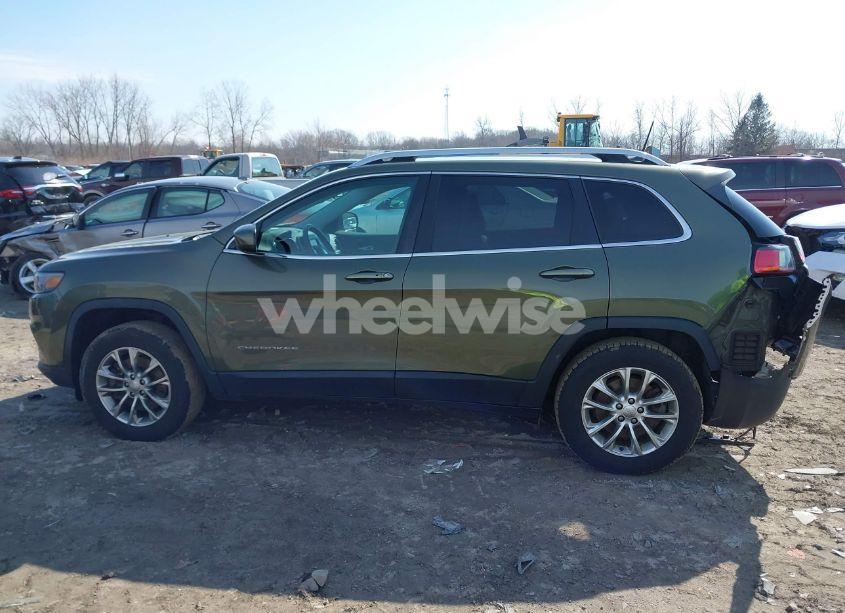 Photo 14 of 2019 Jeep Cherokee LATITUDE PLUS 4X4 (VIN 1C4PJMLB8KD146917)
