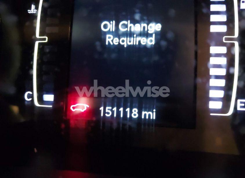 Photo 15 of 2019 Jeep Cherokee LATITUDE PLUS 4X4 (VIN 1C4PJMLB8KD181943)