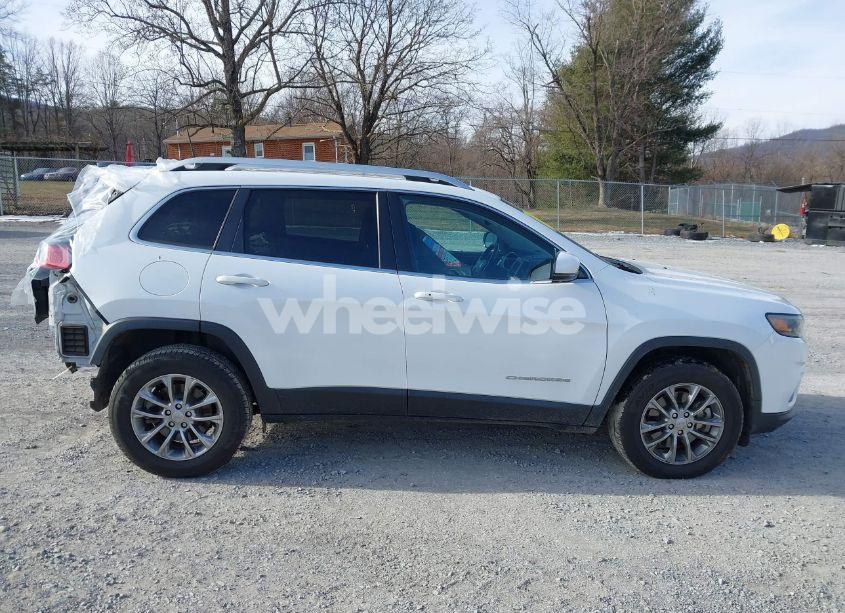 Photo 14 of 2019 Jeep Cherokee LATITUDE PLUS 4X4 (VIN 1C4PJMLB8KD309047)