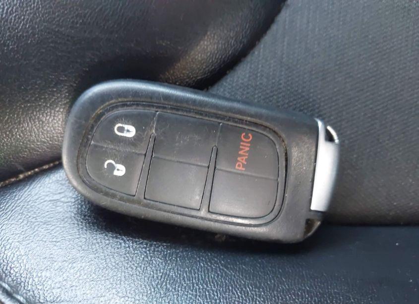 Photo 11 of 2020 Jeep Cherokee LATITUDE PLUS 4X4 (VIN 1C4PJMLB8LD529788)