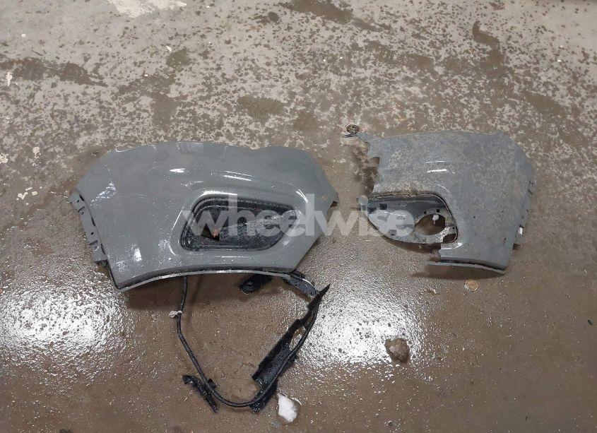 Photo 11 of 2020 Jeep Cherokee LATITUDE PLUS 4X4 (VIN 1C4PJMLB8LD545568)