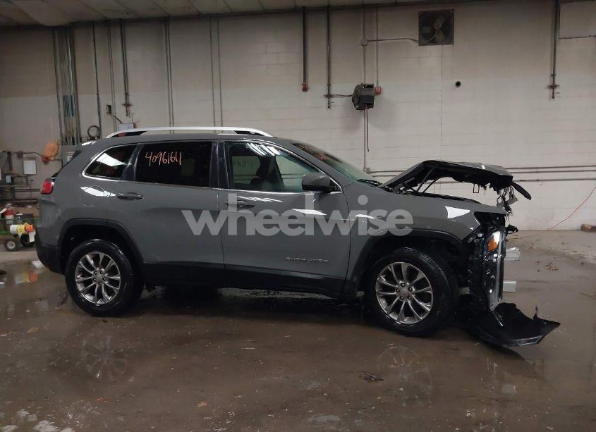 Photo 13 of 2020 Jeep Cherokee LATITUDE PLUS 4X4 (VIN 1C4PJMLB8LD545568)