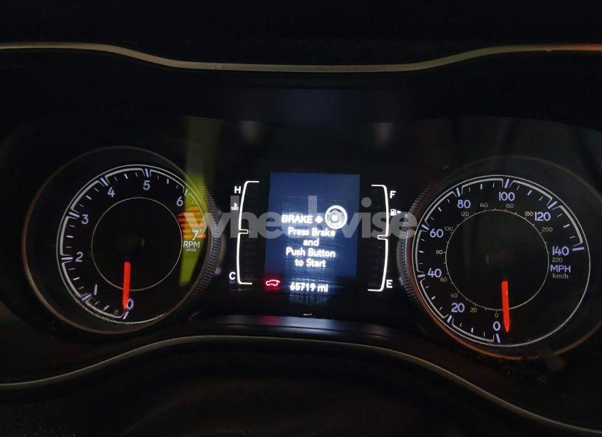 Photo 7 of 2020 Jeep Cherokee LATITUDE PLUS 4X4 (VIN 1C4PJMLB8LD545568)