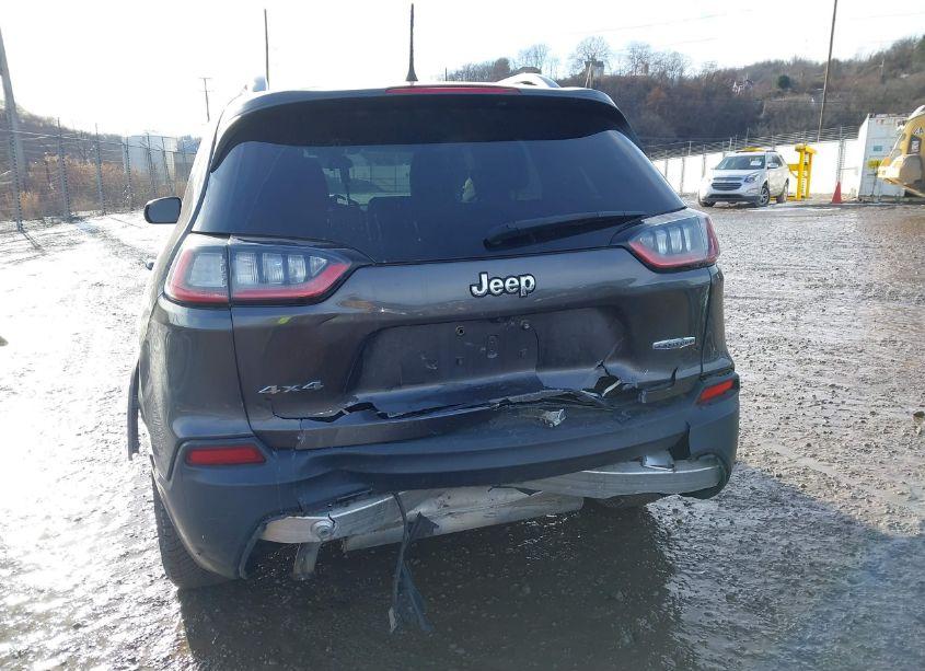 Photo 6 of 2019 Jeep Cherokee LATITUDE PLUS 4X4 (VIN 1C4PJMLB9KD128054)