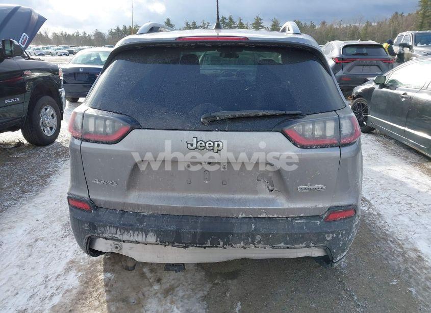 Photo 16 of 2019 Jeep Cherokee LATITUDE PLUS 4X4 (VIN 1C4PJMLB9KD311437)