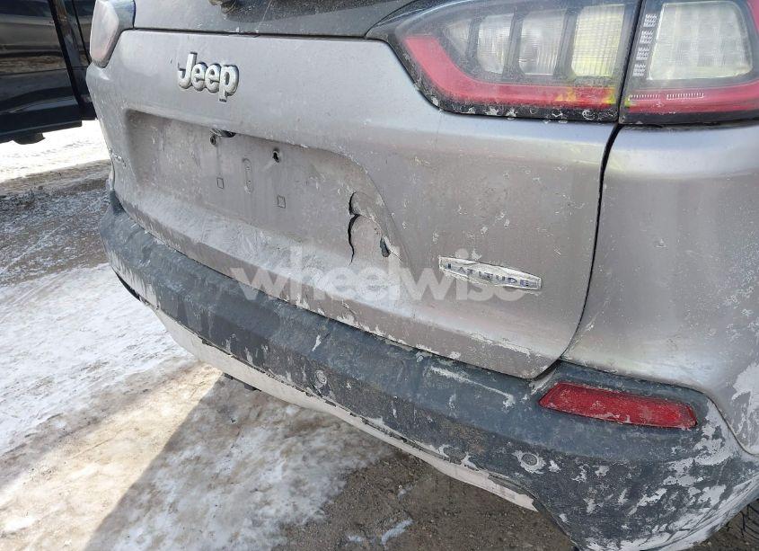 Photo 17 of 2019 Jeep Cherokee LATITUDE PLUS 4X4 (VIN 1C4PJMLB9KD311437)