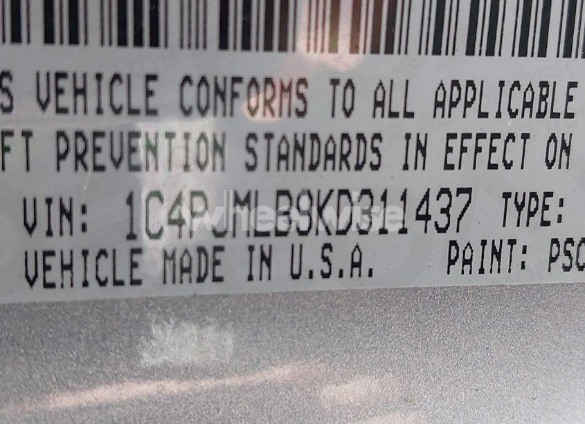 Photo 9 of 2019 Jeep Cherokee LATITUDE PLUS 4X4 (VIN 1C4PJMLB9KD311437)