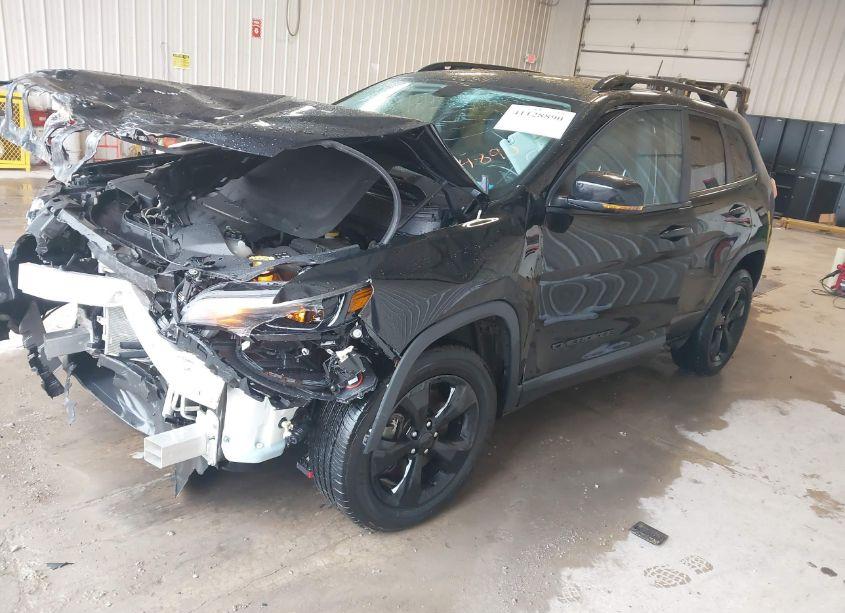 Photo 2 of 2019 Jeep Cherokee ALTITUDE 4X4 (VIN 1C4PJMLB9KD454890)