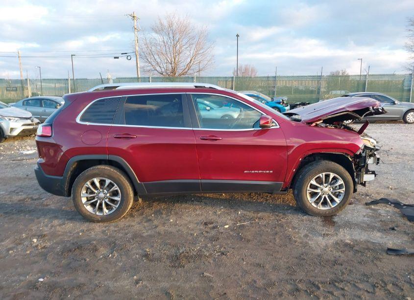 Photo 13 of 2019 Jeep Cherokee LATITUDE PLUS 4X4 (VIN 1C4PJMLB9KD455392)