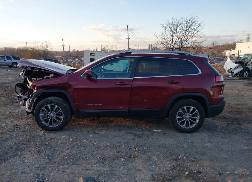 Photo 14 of 2019 Jeep Cherokee LATITUDE PLUS 4X4 (VIN 1C4PJMLB9KD455392)