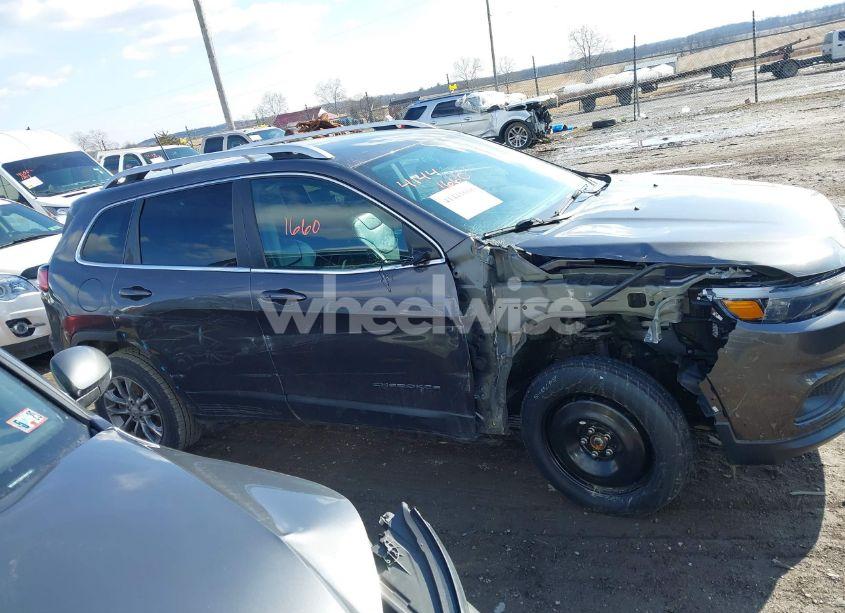 Photo 13 of 2020 Jeep Cherokee LATITUDE PLUS 4X4 (VIN 1C4PJMLB9LD520937)