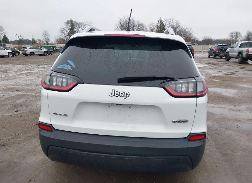 Photo 15 of 2019 Jeep Cherokee LATITUDE PLUS 4X4 (VIN 1C4PJMLBXKD199084)