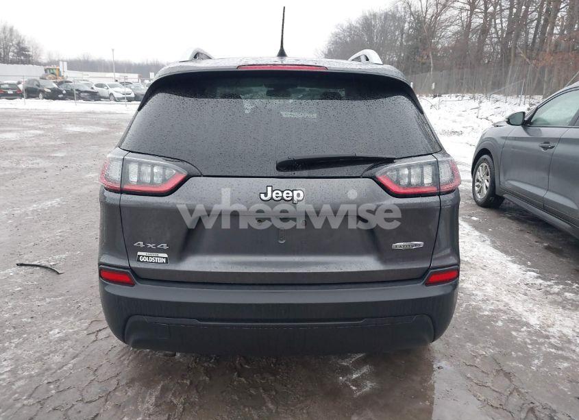 Photo 16 of 2019 Jeep Cherokee LATITUDE PLUS 4X4 (VIN 1C4PJMLBXKD272048)