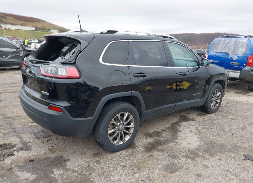 Photo 4 of 2019 Jeep Cherokee LATITUDE PLUS 4X4 (VIN 1C4PJMLBXKD338002)