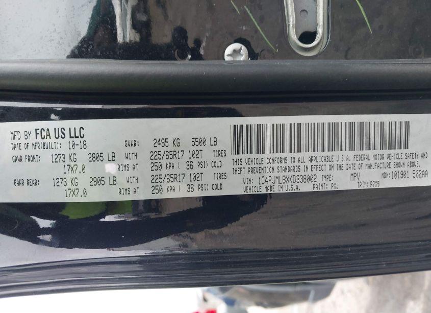 Photo 9 of 2019 Jeep Cherokee LATITUDE PLUS 4X4 (VIN 1C4PJMLBXKD338002)