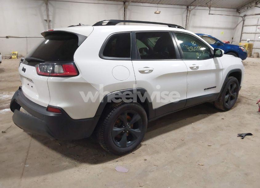 Photo 4 of 2019 Jeep Cherokee ALTITUDE 4X4 (VIN 1C4PJMLBXKD385451)