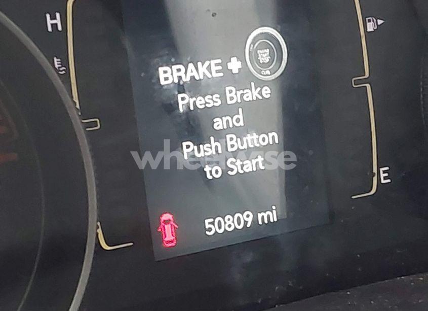 Photo 15 of 2020 Jeep Cherokee LATITUDE PLUS 4X4 (VIN 1C4PJMLBXLD569046)