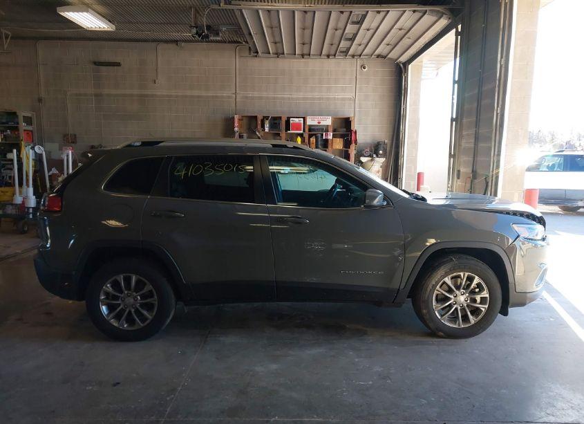 Photo 13 of 2021 Jeep Cherokee LATITUDE PLUS 4X4 (VIN 1C4PJMLBXMD105739)