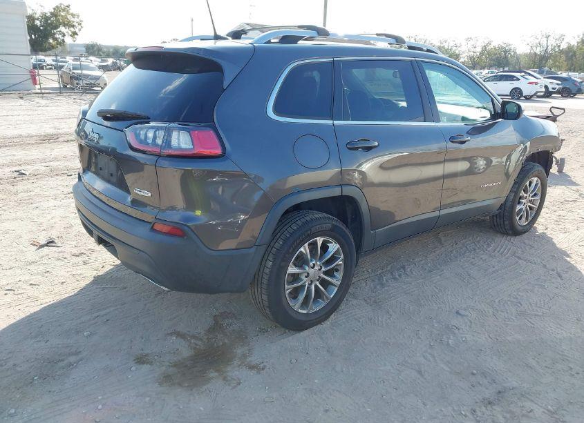 Photo 4 of 2019 Jeep Cherokee LATITUDE PLUS 4X4 (VIN 1C4PJMLN1KD192759)