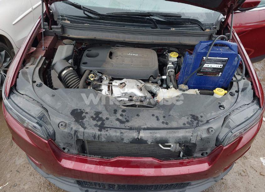 Photo 10 of 2019 Jeep Cherokee LATITUDE PLUS 4X4 (VIN 1C4PJMLN4KD123984)