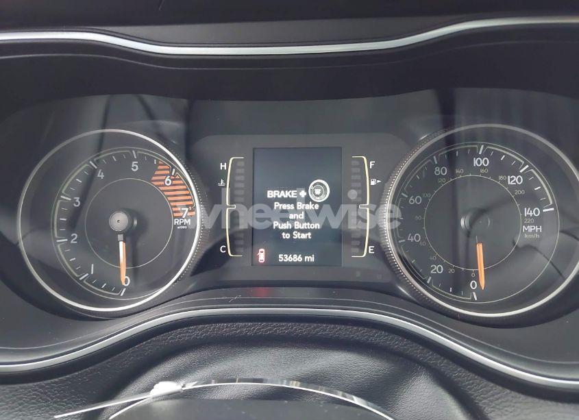 Photo 7 of 2019 Jeep Cherokee LATITUDE PLUS 4X4 (VIN 1C4PJMLN4KD123984)