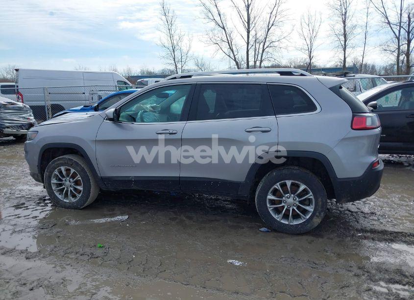 Photo 14 of 2019 Jeep Cherokee LATITUDE PLUS 4X4 (VIN 1C4PJMLN7KD157823)