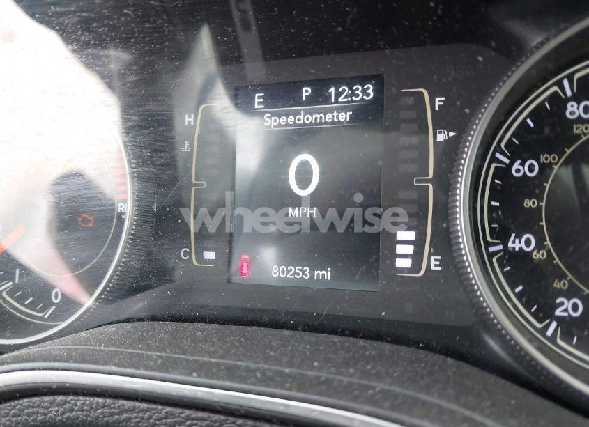 Photo 15 of 2019 Jeep Cherokee LATITUDE PLUS 4X4 (VIN 1C4PJMLN7KD157823)