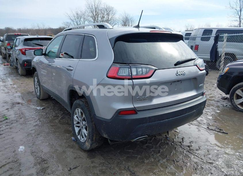 Photo 3 of 2019 Jeep Cherokee LATITUDE PLUS 4X4 (VIN 1C4PJMLN7KD157823)
