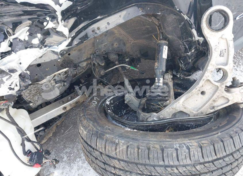 Photo 17 of 2019 Jeep Cherokee LATITUDE PLUS 4X4 (VIN 1C4PJMLN7KD164142)