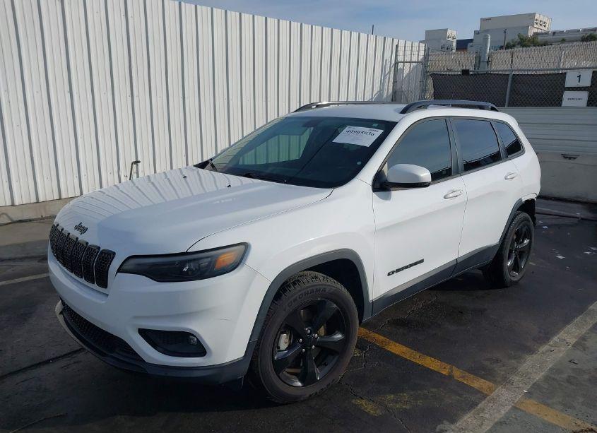 Photo 2 of 2019 Jeep Cherokee ALTITUDE 4X4 (VIN 1C4PJMLNXKD295243)