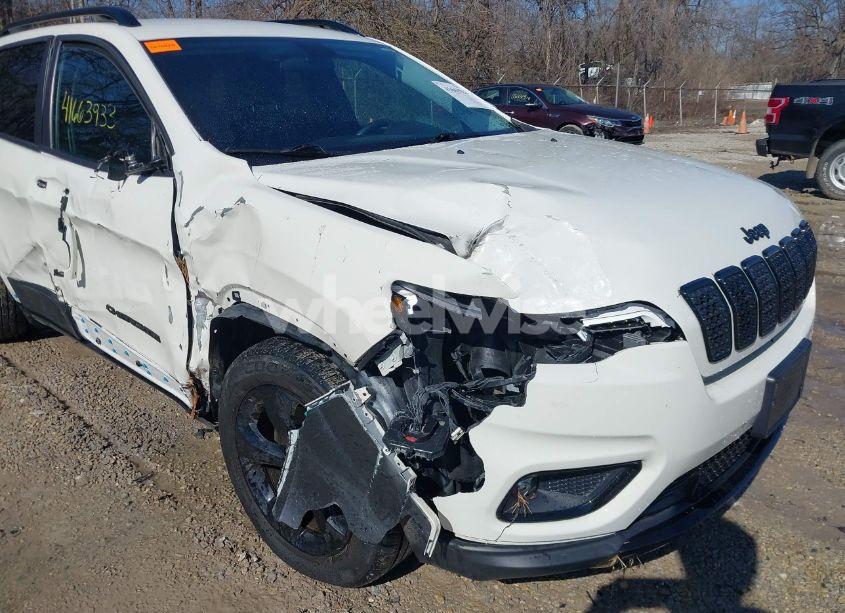 Photo 6 of 2019 Jeep Cherokee ALTITUDE 4X4 (VIN 1C4PJMLX0KD430182)