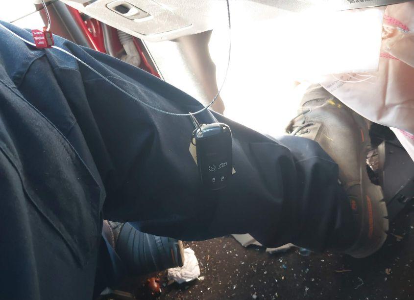 Photo 11 of 2019 Jeep Cherokee LATITUDE PLUS 4X4 (VIN 1C4PJMLX1KD230637)