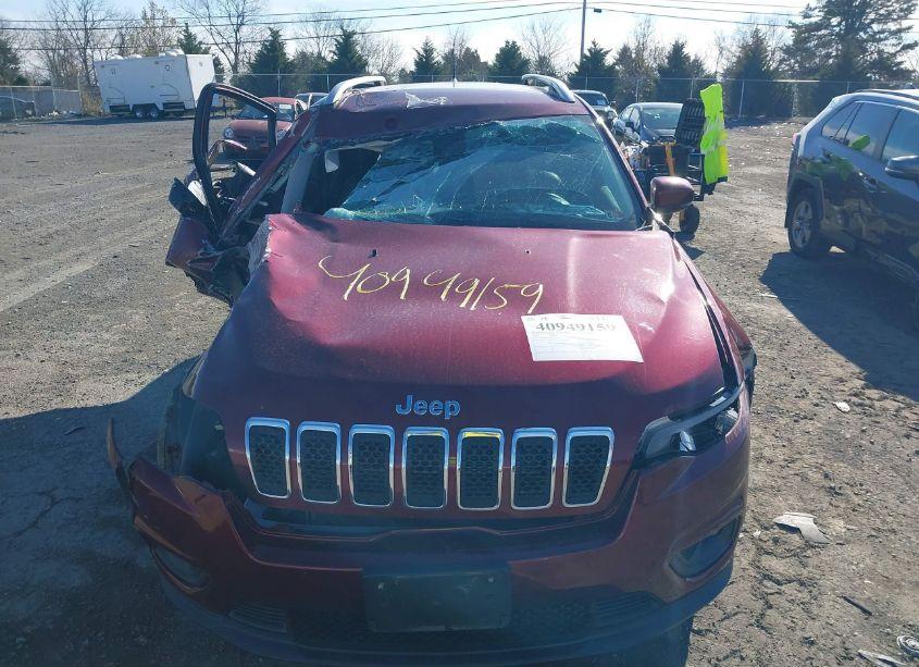 Photo 13 of 2019 Jeep Cherokee LATITUDE PLUS 4X4 (VIN 1C4PJMLX1KD230637)