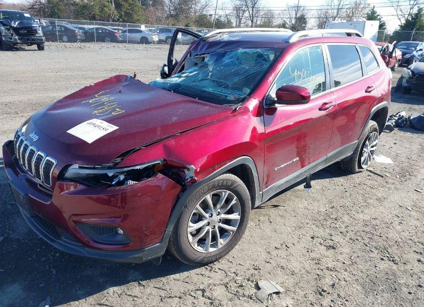 Photo 2 of 2019 Jeep Cherokee LATITUDE PLUS 4X4 (VIN 1C4PJMLX1KD230637)