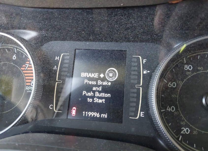 Photo 7 of 2019 Jeep Cherokee LATITUDE PLUS 4X4 (VIN 1C4PJMLX1KD272628)