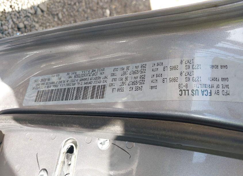 Photo 9 of 2019 Jeep Cherokee LATITUDE PLUS 4X4 (VIN 1C4PJMLX1KD272628)