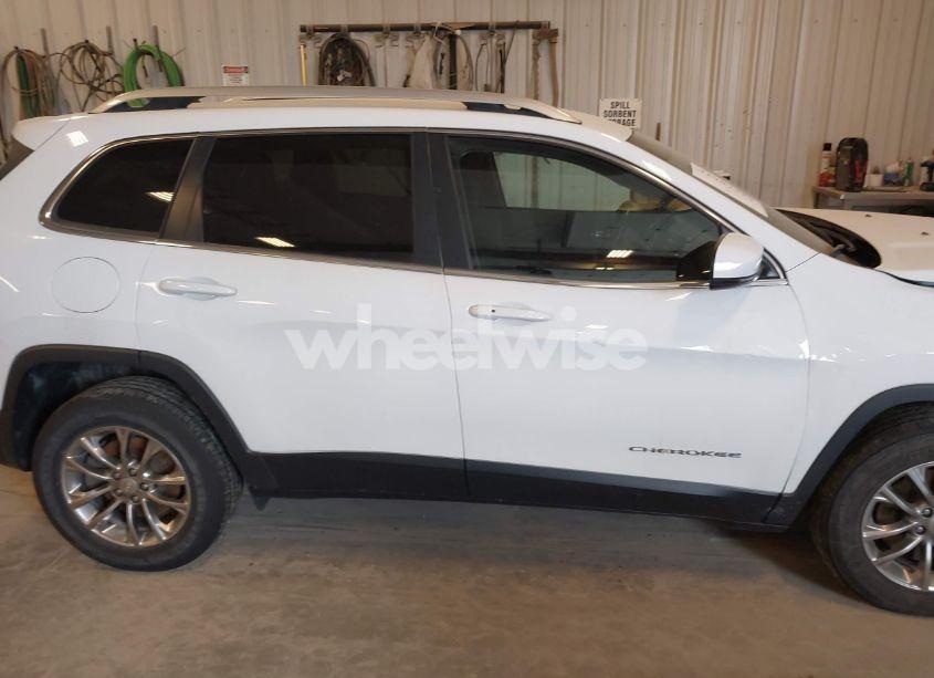 Photo 13 of 2020 Jeep Cherokee LATITUDE LUX 4X4 (VIN 1C4PJMLX1LD637567)