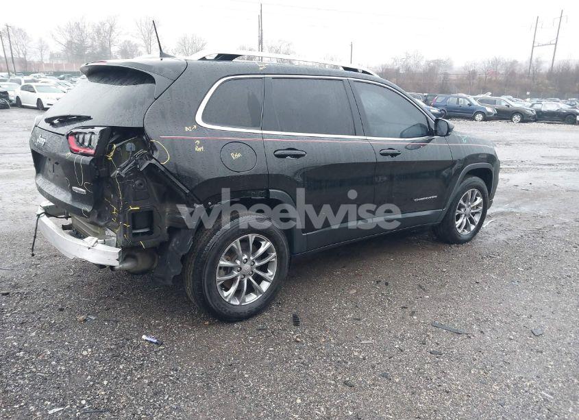 Photo 4 of 2019 Jeep Cherokee LATITUDE PLUS 4X4 (VIN 1C4PJMLX2KD271665)