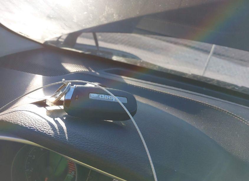 Photo 11 of 2018 Jeep Cherokee LATITUDE PLUS 4X4 (VIN 1C4PJMLX3JD506072)