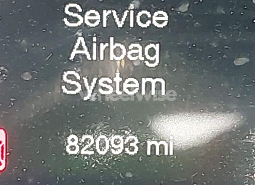 Photo 15 of 2018 Jeep Cherokee LATITUDE PLUS 4X4 (VIN 1C4PJMLX3JD548435)