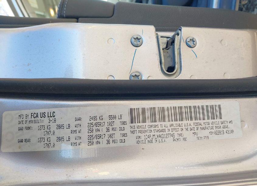 Photo 9 of 2019 Jeep Cherokee LATITUDE PLUS 4X4 (VIN 1C4PJMLX4KD127745)