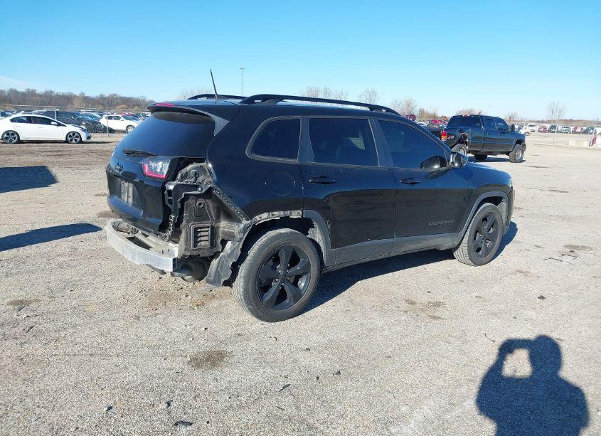 Photo 4 of 2019 Jeep Cherokee ALTITUDE 4X4 (VIN 1C4PJMLX4KD389300)