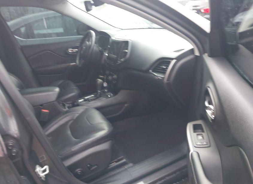 Photo 5 of 2020 Jeep Cherokee LATITUDE LUX 4X4 (VIN 1C4PJMLX4LD633058)