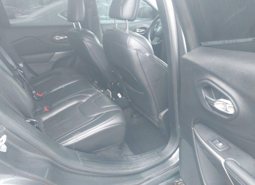 Photo 8 of 2020 Jeep Cherokee LATITUDE LUX 4X4 (VIN 1C4PJMLX4LD633058)