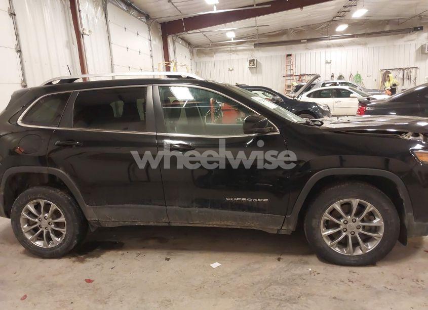 Photo 13 of 2020 Jeep Cherokee LATITUDE LUX 4X4 (VIN 1C4PJMLX4LD640639)
