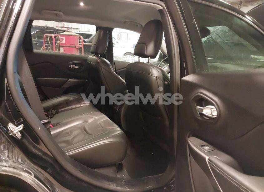 Photo 8 of 2020 Jeep Cherokee LATITUDE LUX 4X4 (VIN 1C4PJMLX4LD640639)