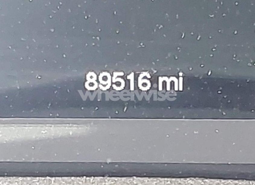 Photo 16 of 2018 Jeep Cherokee LATITUDE PLUS 4X4 (VIN 1C4PJMLX5JD603290)