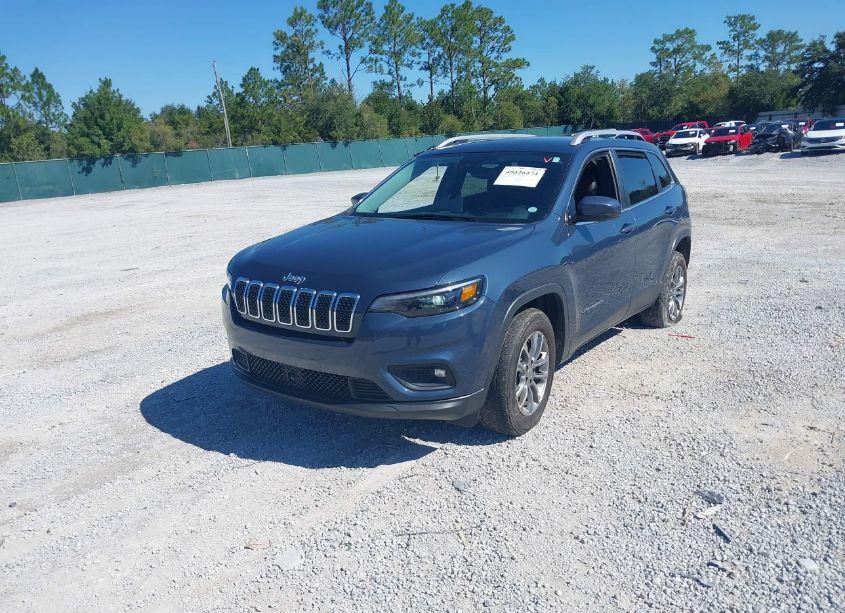 Photo 2 of 2020 Jeep Cherokee LATITUDE LUX 4X4 (VIN 1C4PJMLX6LD642277)